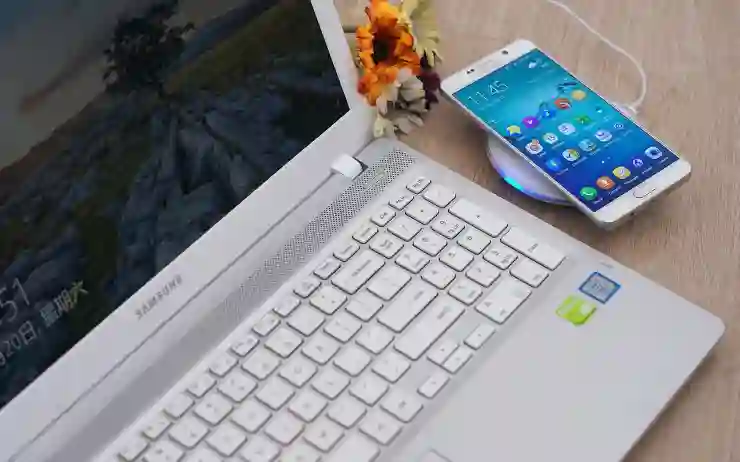 갤럭시 Z플립5, Z플립4와의 완벽한 비교로 알아보는 차별점과 성능 향상 포인트