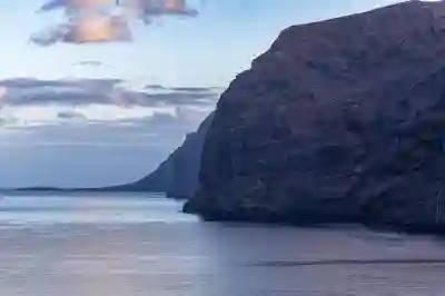 포토샵으로 벽에 비치는 꺾인 그림자 만들기 꿀팁